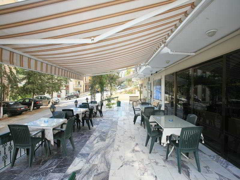 Saturn Hotel Κουσάντασι Εξωτερικό φωτογραφία