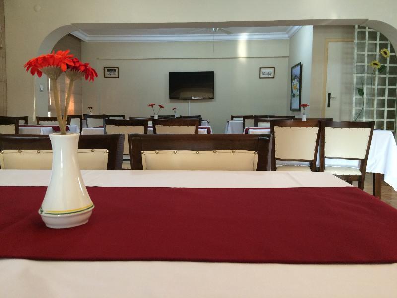 Saturn Hotel Κουσάντασι Εξωτερικό φωτογραφία