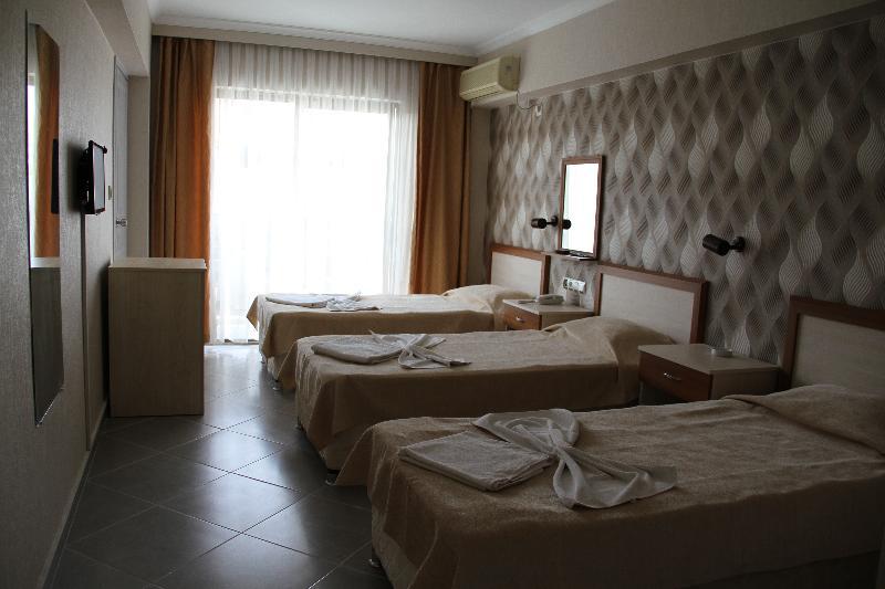 Saturn Hotel Κουσάντασι Εξωτερικό φωτογραφία