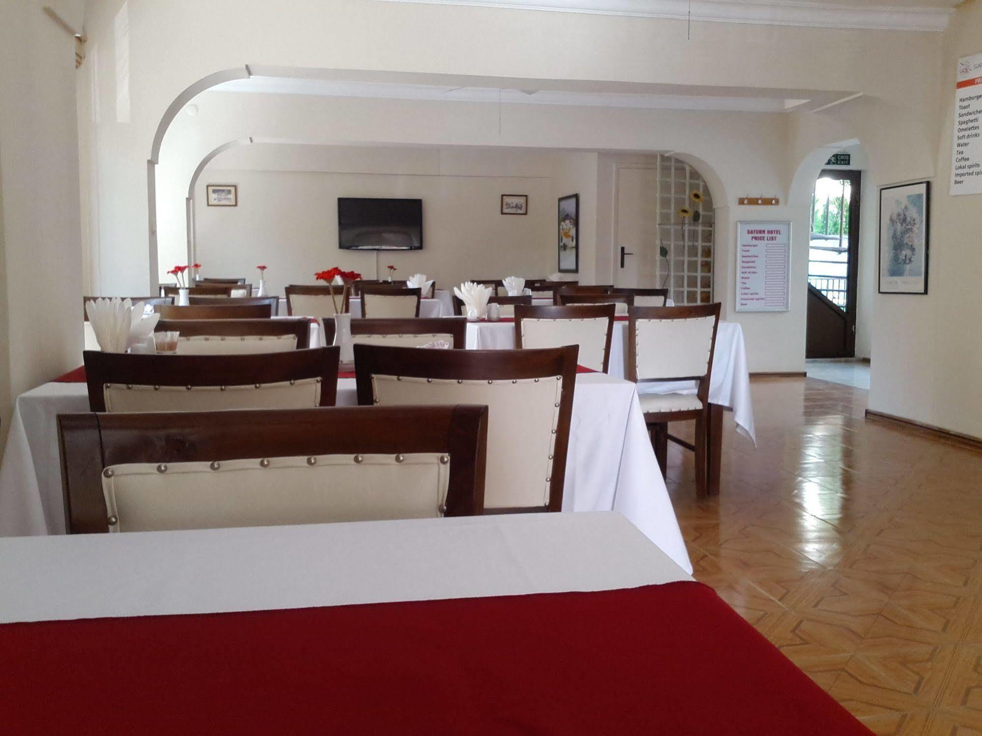 Saturn Hotel Κουσάντασι Εξωτερικό φωτογραφία