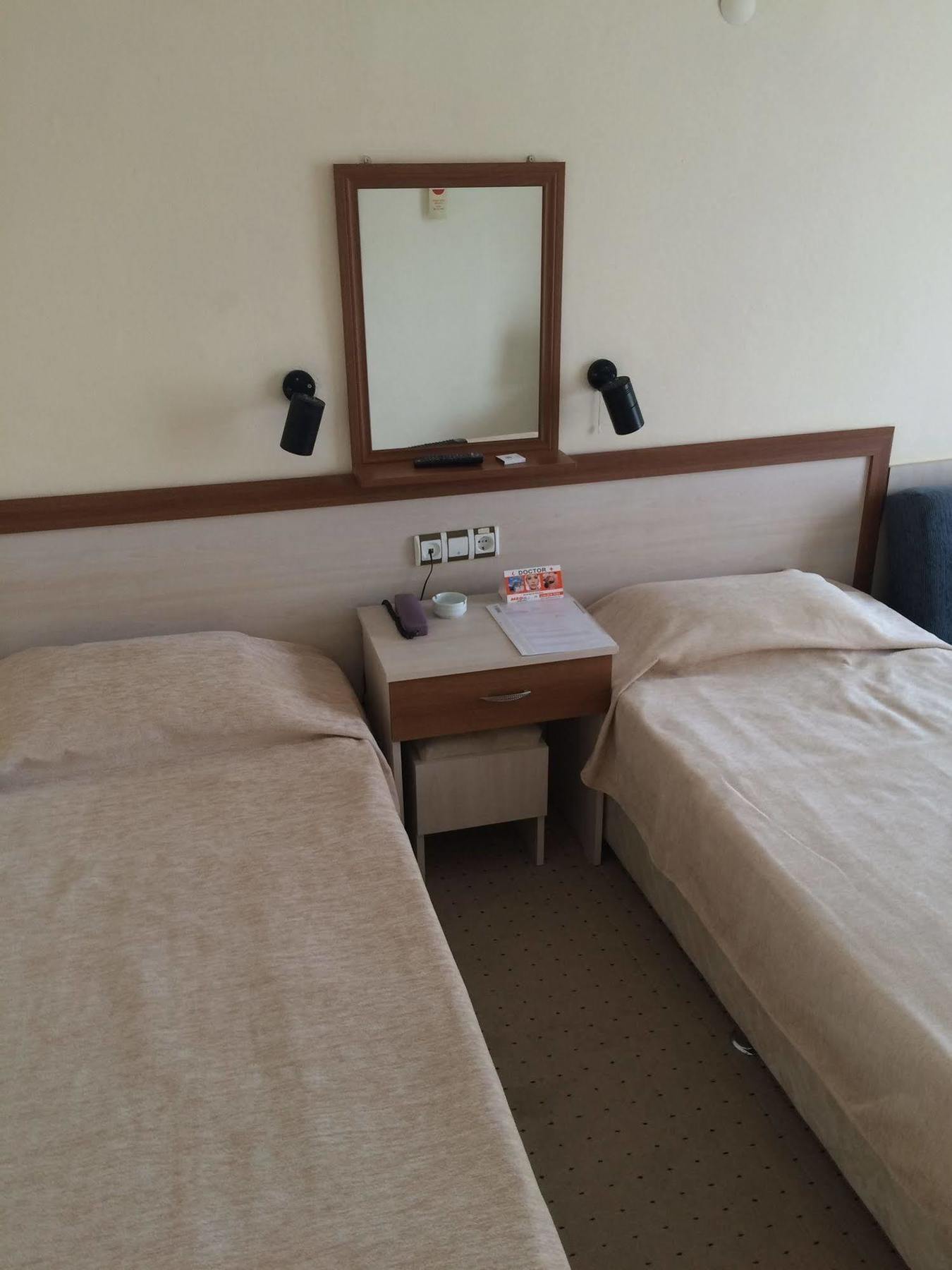 Saturn Hotel Κουσάντασι Εξωτερικό φωτογραφία